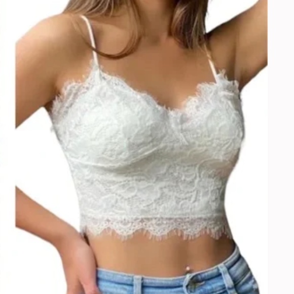 Tops - White Lace Crop Top
